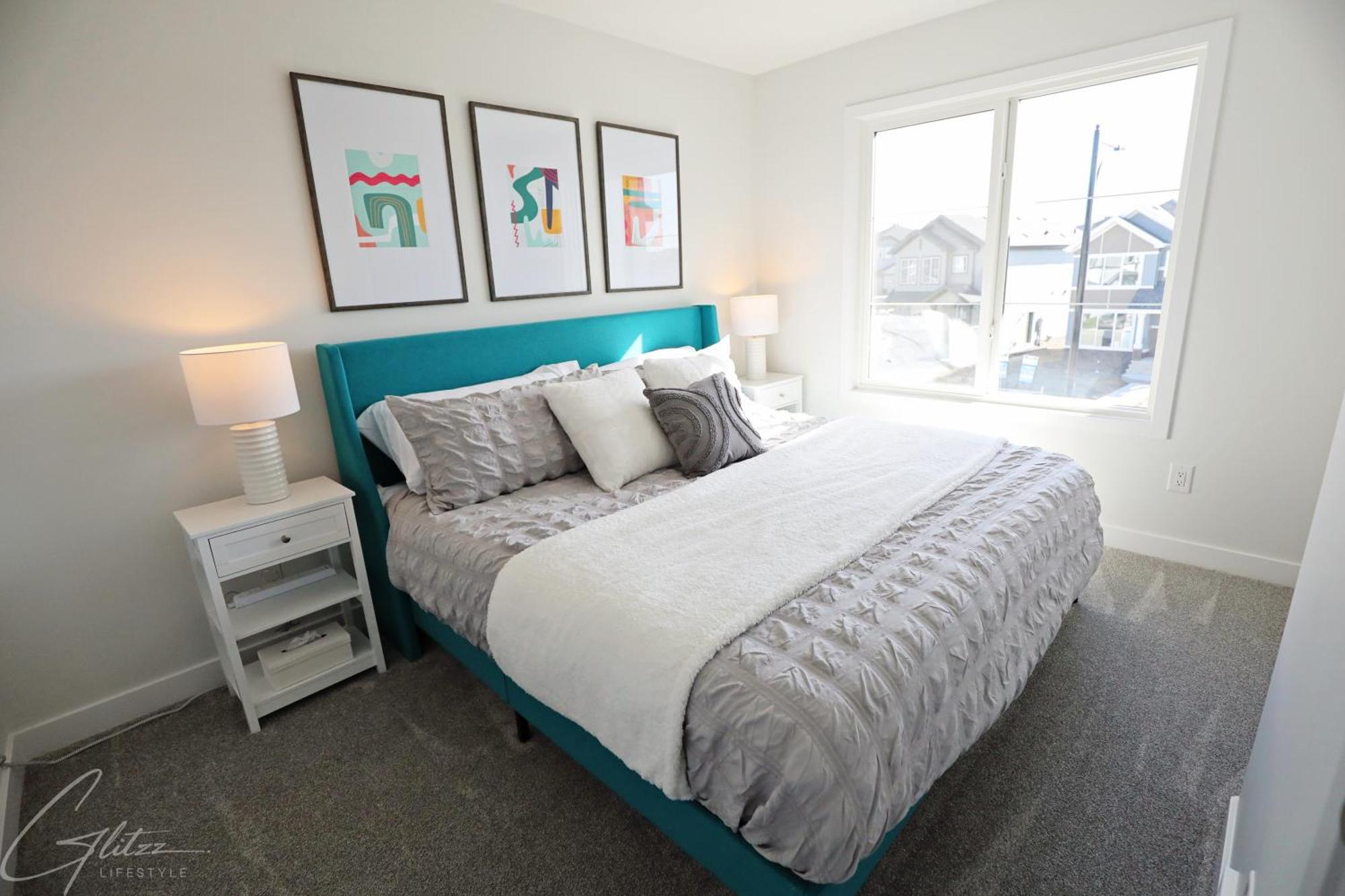 Beautiful Home With 4 King Beds,Airport,Disney+ Edmonton Buitenkant foto