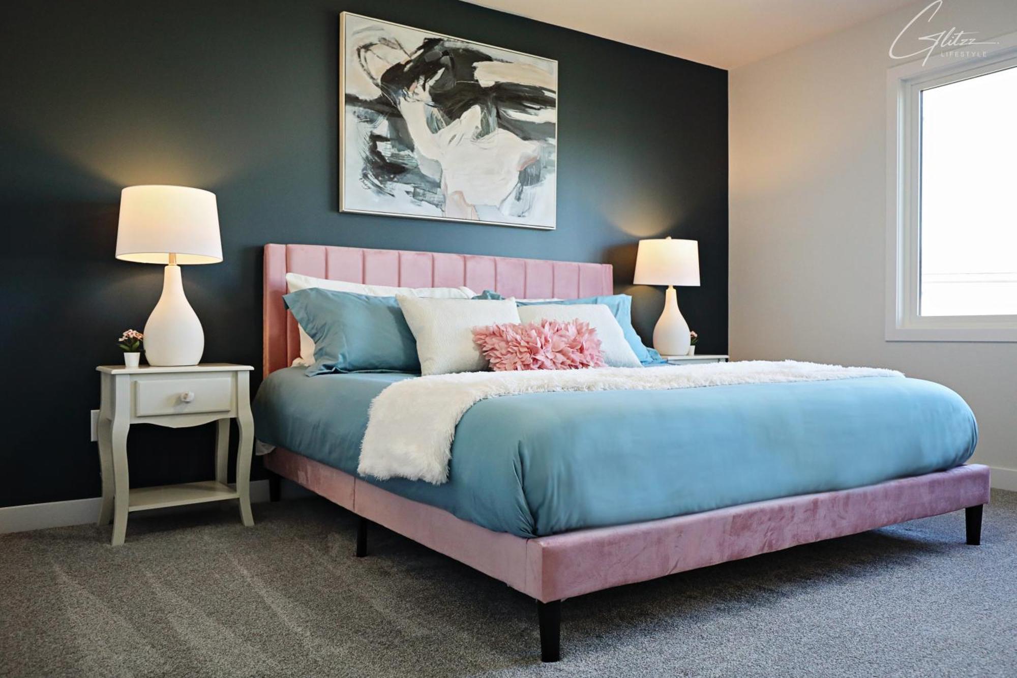 Beautiful Home With 4 King Beds,Airport,Disney+ Edmonton Buitenkant foto
